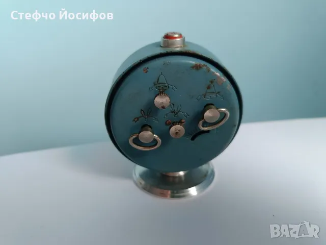 Колекционерски будилник Слава , снимка 2 - Антикварни и старинни предмети - 47385831