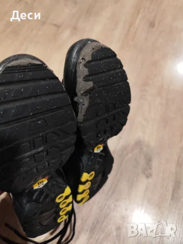 Nike tn, снимка 6 - Детски маратонки - 49743885