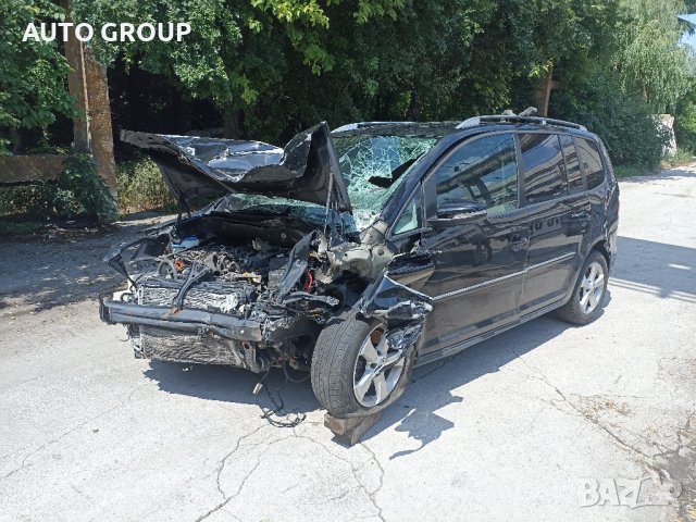 Фолксваген Туран / VW Touran 2012г. - на части, снимка 3 - Автомобили и джипове - 37132403