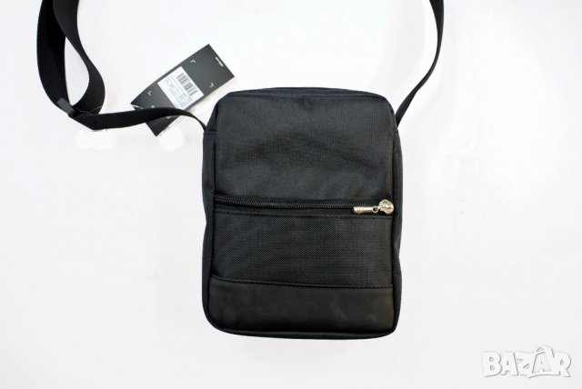 Adidas чанта оригинална H131, снимка 3 - Чанти - 19851338