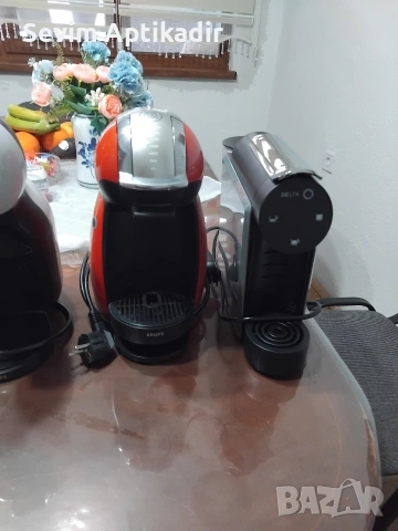 Кафе машини Долче Густо , снимка 2 - Кафемашини - 53357939