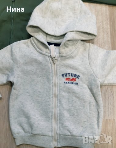 Бебе суичър, снимка 2 - Бебешки якета и елеци - 27144495