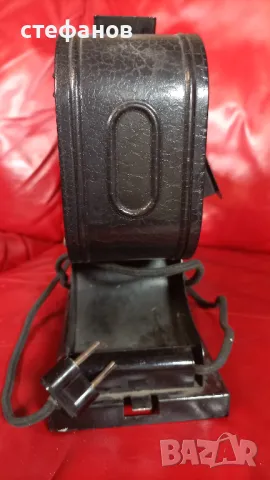 Диапроектор, диа проектор за позиционни филмчета, руски, куфарче, 1950 г, снимка 4 - Колекции - 48940314