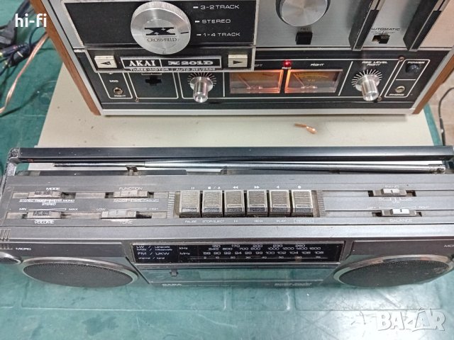 Радиокасетофон saba rcr 450, снимка 2 - Радиокасетофони, транзистори - 44124785