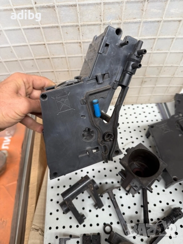 Части за Кафе Група на Bosch и Siemens кафе групи, снимка 2 - Кафемашини - 51884399