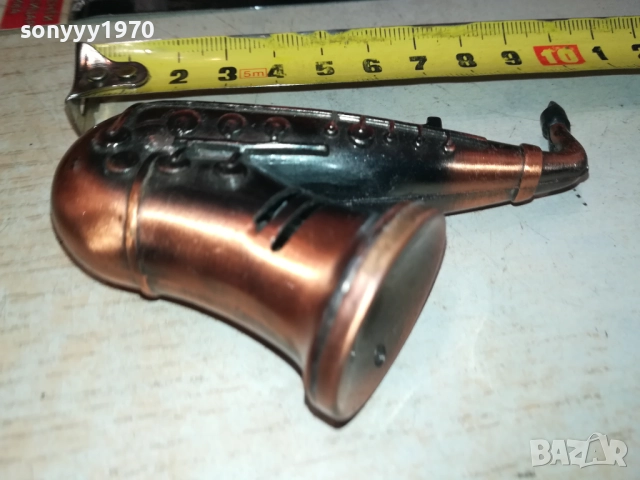 САКСОФОН-ЗАПАЛКА ЗА КОЛЕКЦИЯ 2508251904, снимка 2 - Антикварни и старинни предмети - 51487147