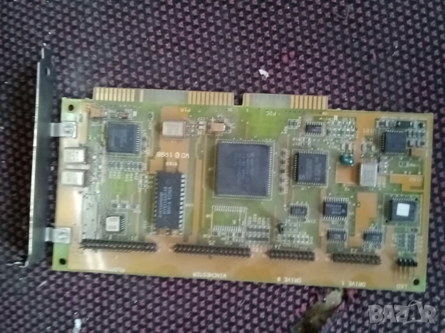 MFM ISA контролер WesternDigital  за ретро компютър