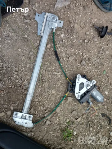 Заден ляв стъклоповдигач Пежо 807 Ситроен Ц8 ланчия федра , снимка 2 - Части - 50156711