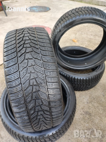 225.45.19 Зимни гуми като нови , снимка 2 - Гуми и джанти - 52710908