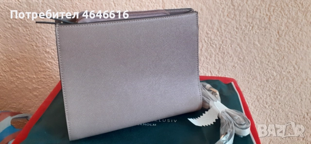 Дамска чантичка, снимка 7 - Чанти - 52355622