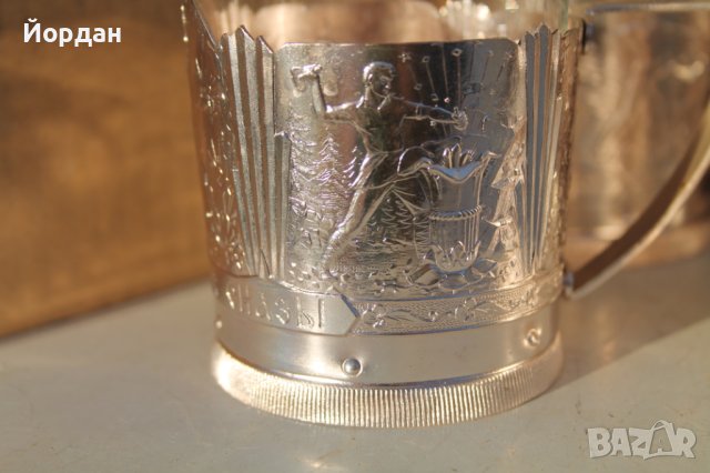 6 броя СССР чаши за чай ''Приказка за Урал'', снимка 2 - Антикварни и старинни предмети - 43573096