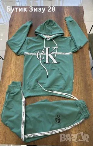 Дамски екипи Calvin Klein, 6 цвята, снимка 4 - Спортни екипи - 49295866