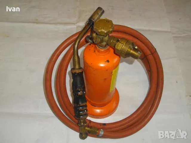 35см НЕМСКА ГАЗОВА ГОРЕЛКА ПРОПАН-БУТАН С БУТИЛКА МАРКУЧ И КЛАПАН РЕГУЛАТОР НАЛЯГАНЕ ПОЧТИ НОВА , снимка 3 - Други инструменти - 48112185