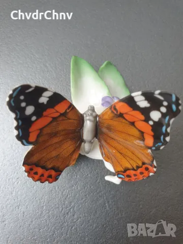 Hutschenreuther статуетка 5см/Хюченройтер Бавария немска порцеланова фигура на пеперуда върху цвете, снимка 4 - Колекции - 47595843