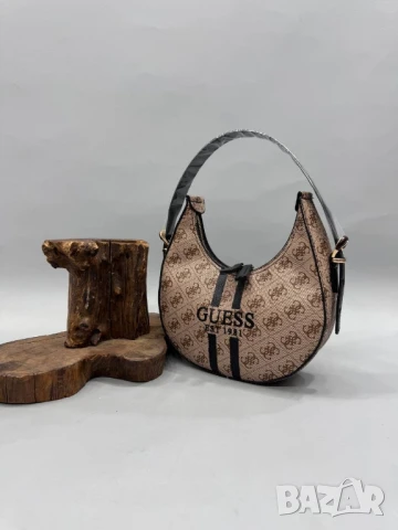 чанти guess , снимка 5 - Чанти - 51301860