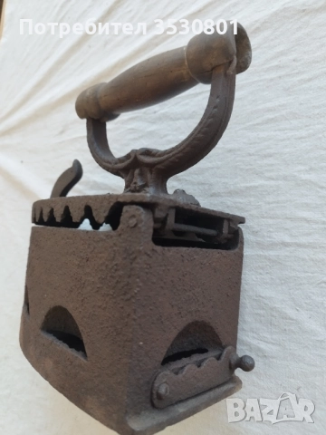 Стара ютия на жар запазена , снимка 3 - Антикварни и старинни предмети - 51471134