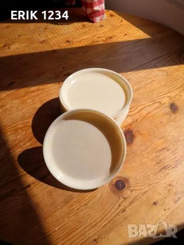 малки пластмасови чинии , снимка 4 - Чинии - 49960644