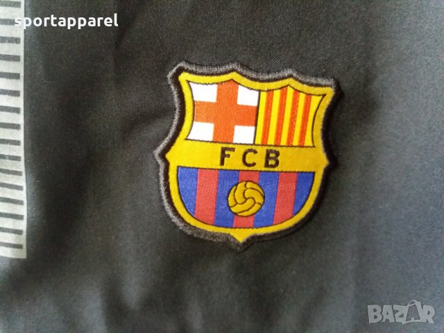 Шорти Nike на FC Barcelona Барселона, размер M, снимка 2 - Футбол - 34572834