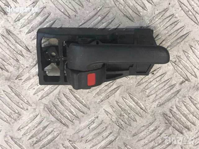 Вътрешна дръжка Toyota RAV4,2005г.(задна дясна)