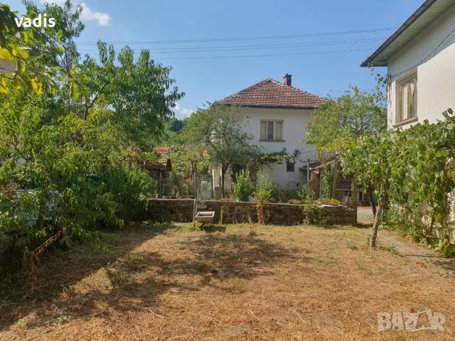 Къща в село Лопян, снимка 6 - Къщи - 48780641