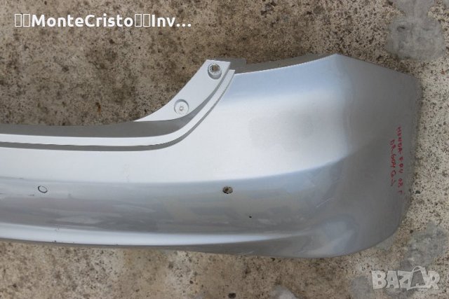 Задна броня Honda FRV с отвори за парктроник / Хонда FR-V, снимка 4 - Части - 33623032