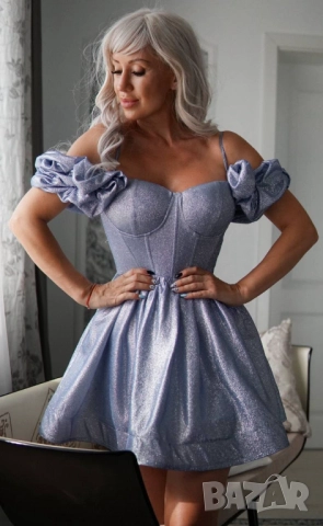 Лъскава кукленска рокля 