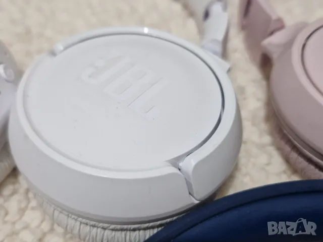 JBL, блутут слушалки, в перфектно състояние, издръжлива батерия., снимка 3 - Bluetooth слушалки - 49967561