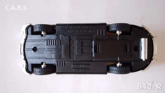 Метални колички с отварящи се врати Kinsmart, снимка 10 - Колекции - 50613107