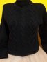 Дебел къс пуловер ,,BENETTON" р-р S, снимка 1 - Блузи с дълъг ръкав и пуловери - 35365914