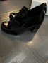 Оригинални обувки , снимка 1 - Дамски ежедневни обувки - 37772810