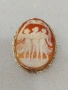Прекрасен златен викториански медальон(камея)Три грации,злато375., снимка 2