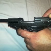 Пистолет Валтер Р 38. Нестреляща реплика на пистолет, карабина, пушка, пищов, снимка 2 - Колекции - 39068002