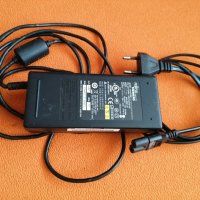 Зарядно адаптер Toshiba Asus Samsung Lenovo Fujitsu , снимка 2 - Лаптоп аксесоари - 32781537