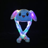 Шапка зайче с мърдащи се уши и LED светлини, снимка 4 - Шапки, шалове и ръкавици - 42990630