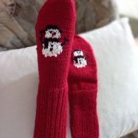 Ръчно плетени дамски чорапи размер 37, снимка 1 - Дамски чорапи - 39724151