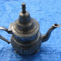 Посребрен чайник ибрик с капак , снимка 1 - Антикварни и старинни предмети - 28527337