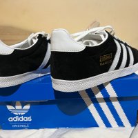 Adidas Originals Gazelle Black UK 8.5 EU 42.5 Оригинални Маратонки, снимка 4 - Маратонки - 43401105