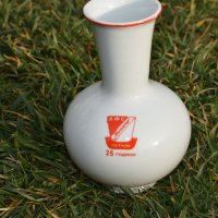 порцеланова ваза, снимка 1 - Вази - 43865038