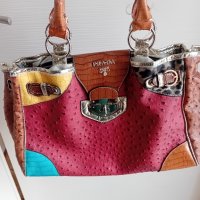 Цветна и удобна  чанта , снимка 1 - Чанти - 42958800