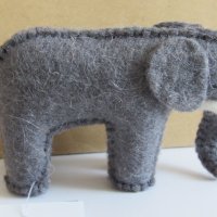  Слон -екологично чиста играчка от филц, ръчна изработка, снимка 4 - Други - 27467248