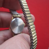 Дамски позлатен часовник Зентра , снимка 5 - Дамски - 33100534