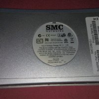 Гигабитов Суич SMC SMCGS8 EZ Switch 10/100/1000 8-Port, снимка 5 - Суичове - 40387822