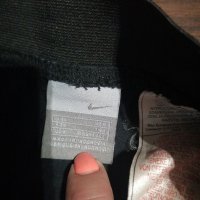 Гащи Nike , снимка 2 - Къси панталони и бермуди - 37543676