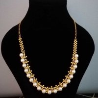 Колие и гривна от изкуствени перли. , снимка 1 - Колиета, медальони, синджири - 28331638