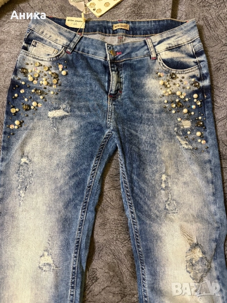 Дамски дънки с камъни, снимка 1