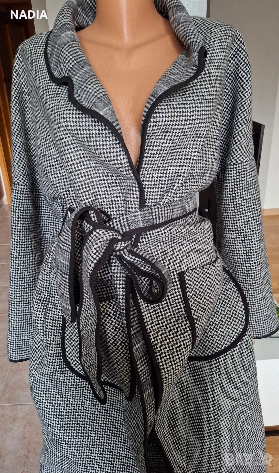 Палто на Negative пепит и каре, снимка 1