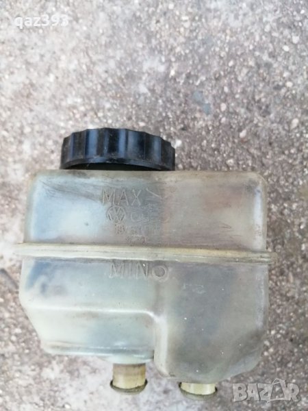 Казанче спирачна течност Голф / Golf 2 , снимка 1