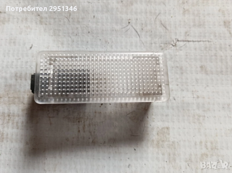 лампа за крака Porsche Panamera 97063202400, снимка 1