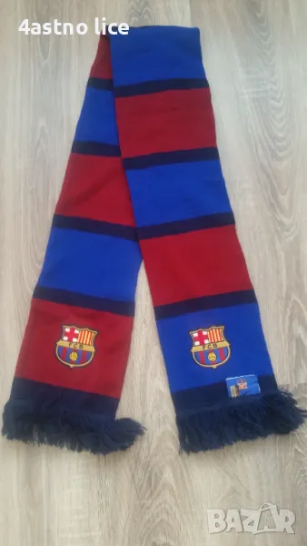 Barcelona шал,ветровка, снимка 1
