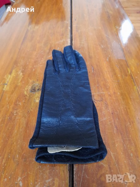 Стари Дамски ръкавици Леда, снимка 1